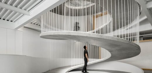 Why Go With Spiral Staircase At Office And Workplace?
