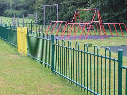  Safe Playgrounds Start at the Fence Line: A Facility Manager’s Guide to Schoolyard Fencing
